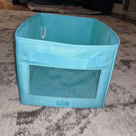 Thirty-one turquoise collapsible rectangle bin